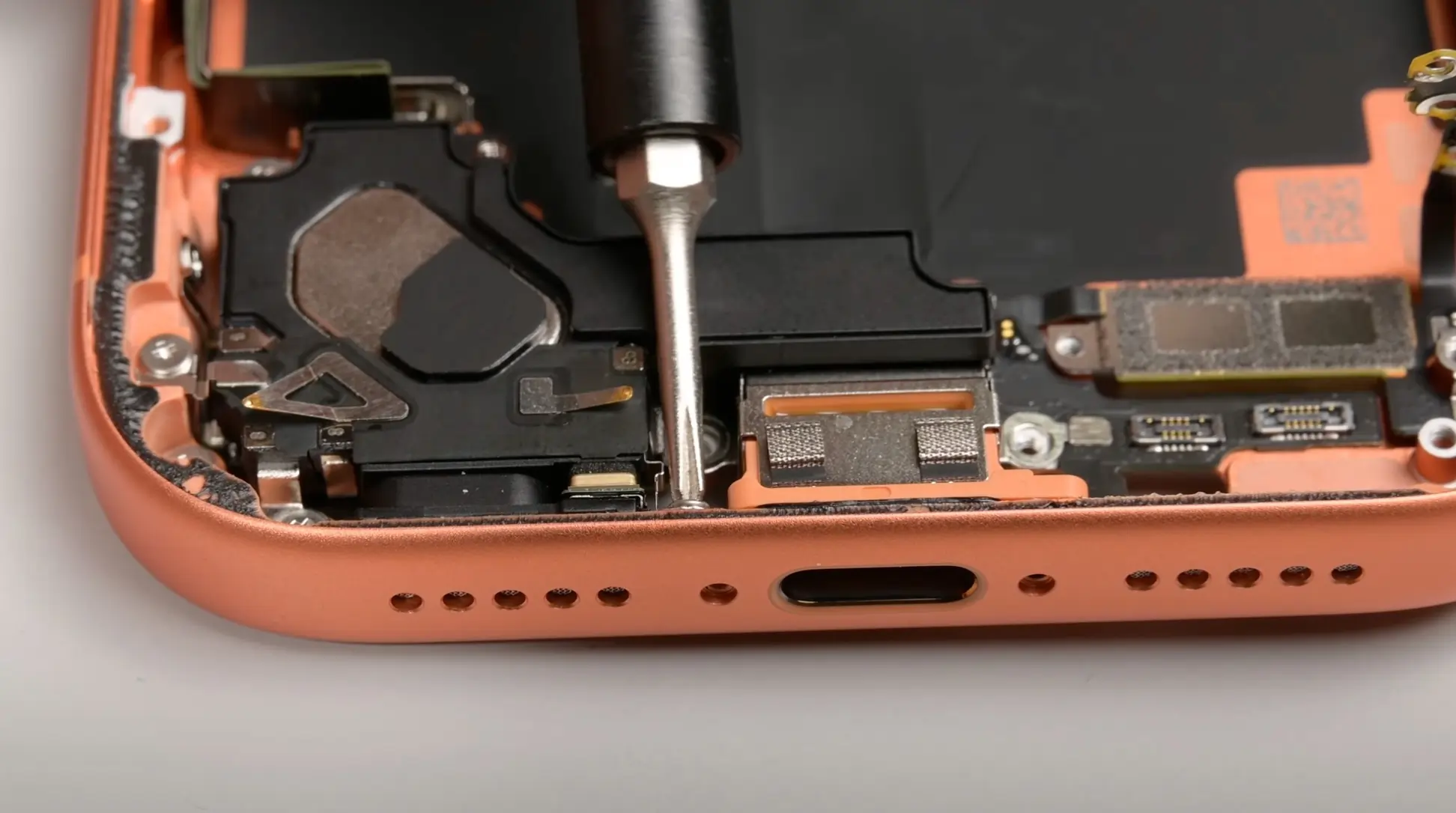 iPhone Reparatur – IT-Service TriNova